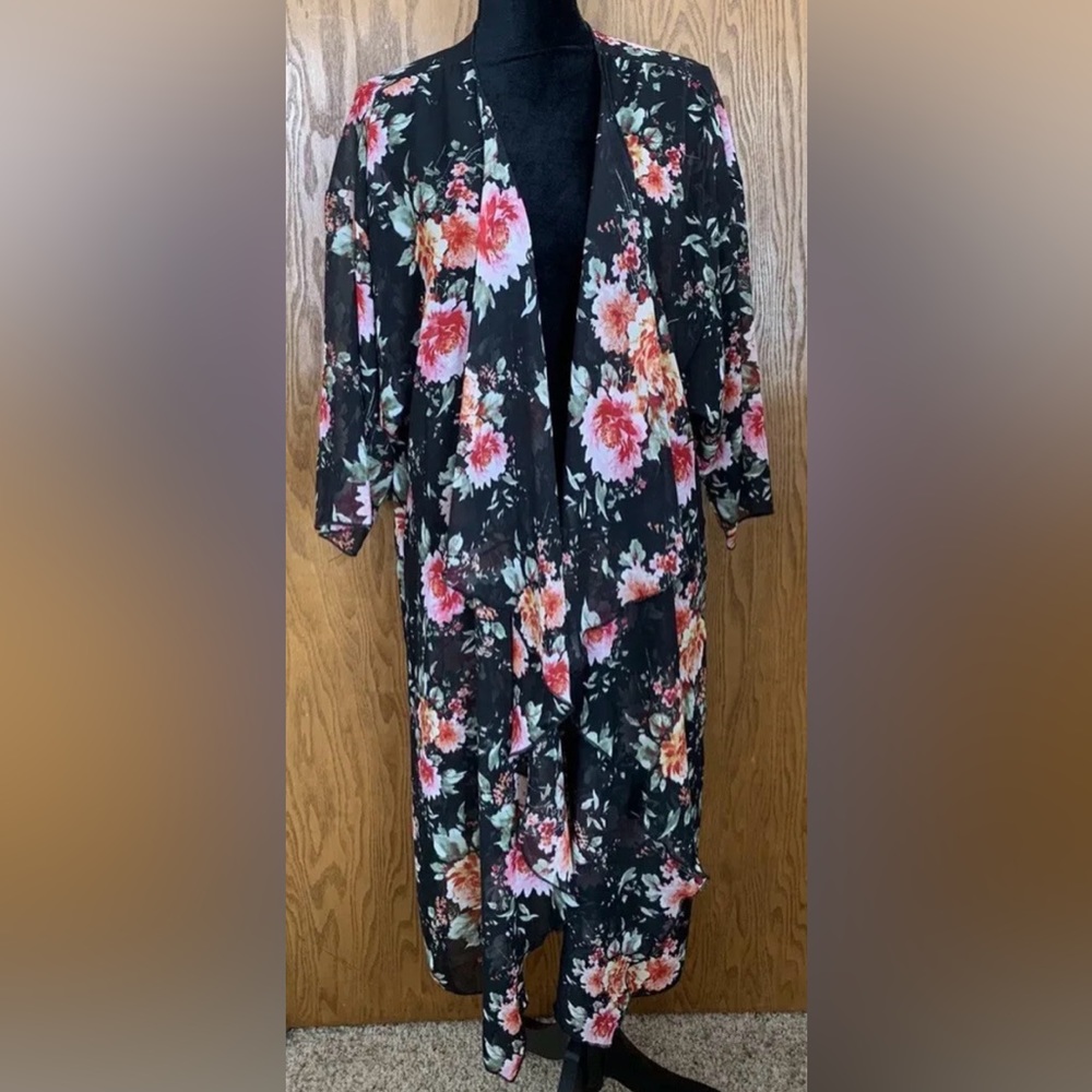 LuLaRoe Womens Size Large Black Red Pink Floral Lightweight Sheer Open Cardigan